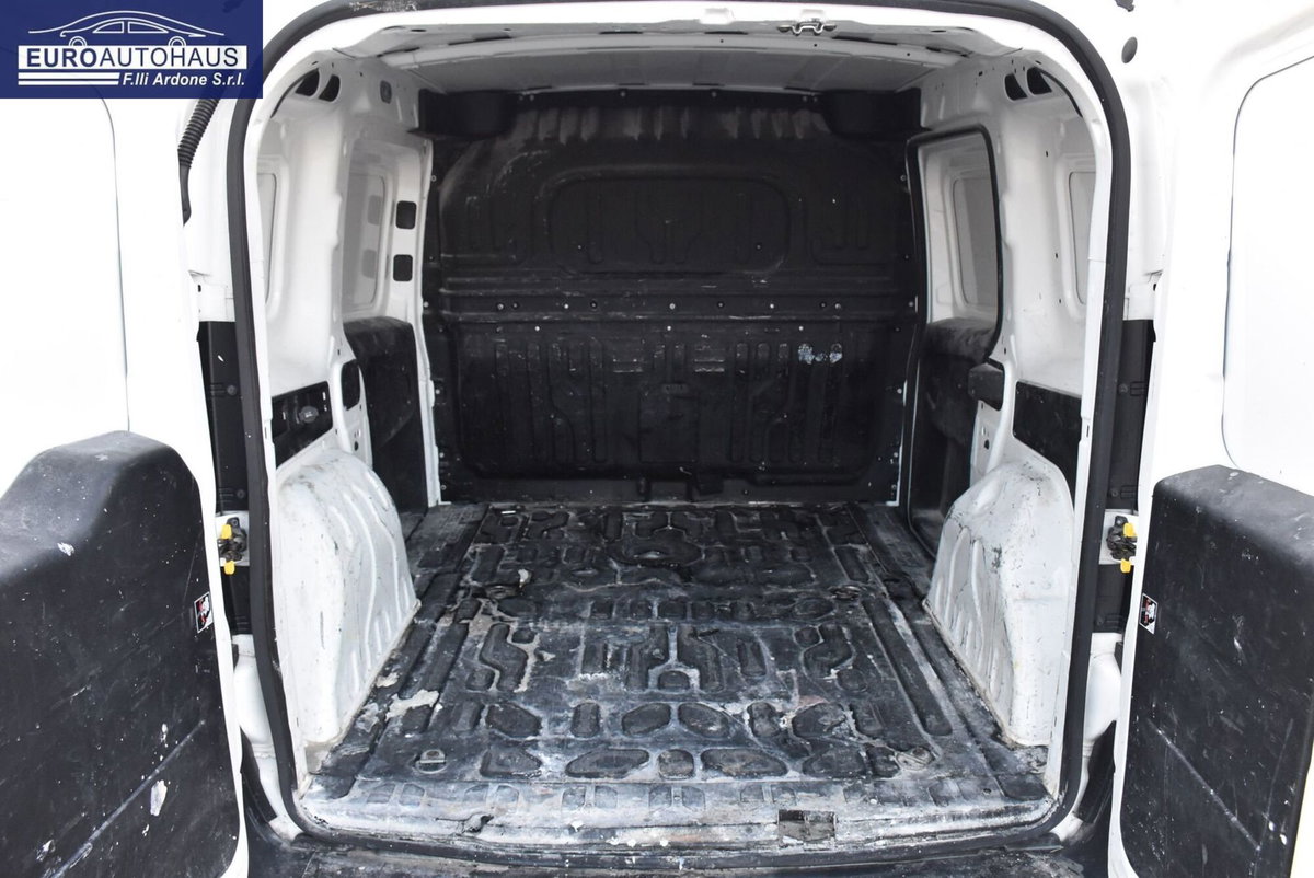 Fiat Doblò Furgone 1.3 MJT PL-TN Cargo Maxi Lamierato SX (12)