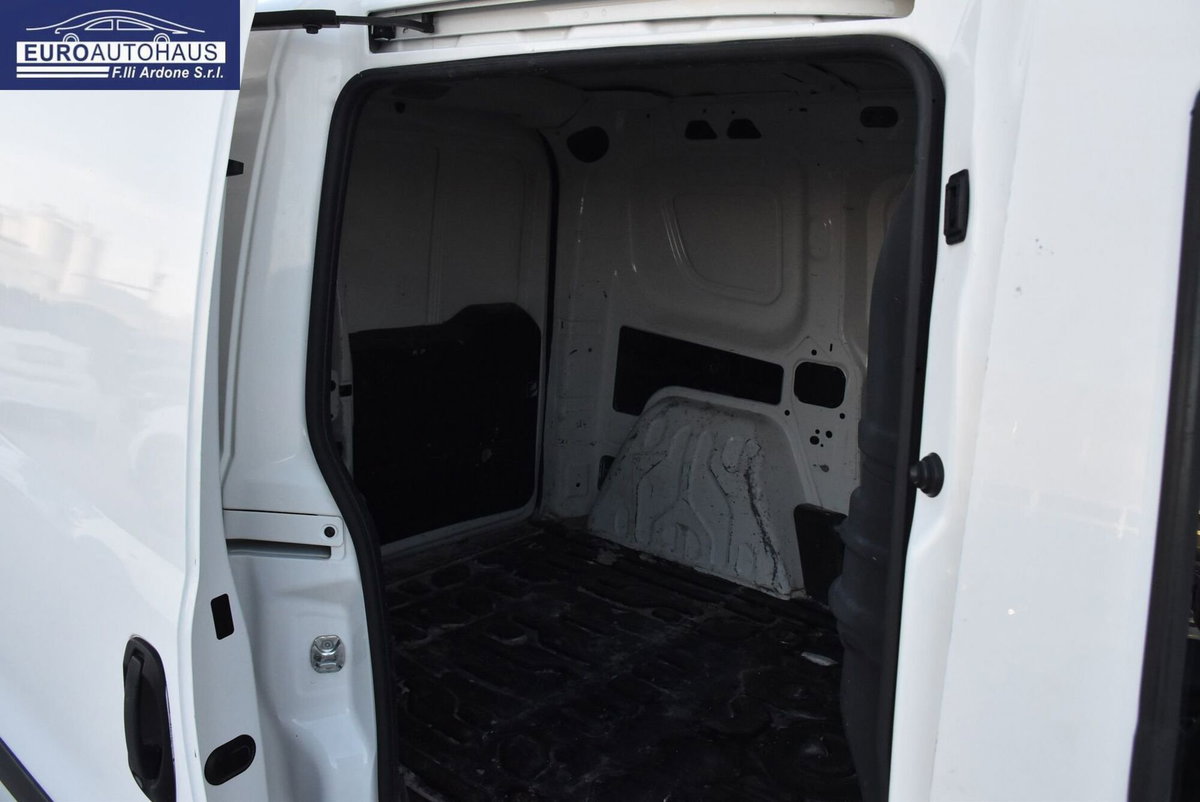 Fiat Doblò Furgone 1.3 MJT PL-TN Cargo Maxi Lamierato SX (13)