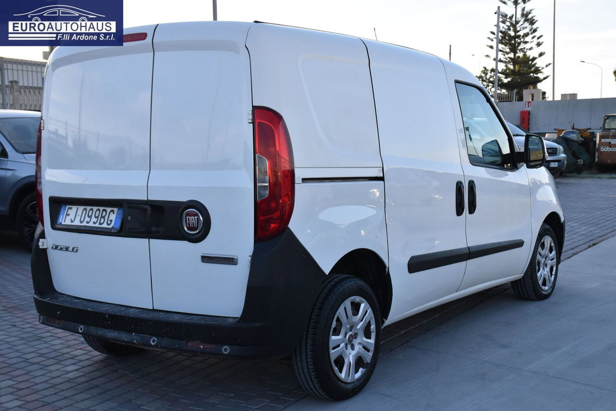 Fiat Doblò Furgone 1.3 MJT PL-TN Cargo Maxi Lamierato SX (4)