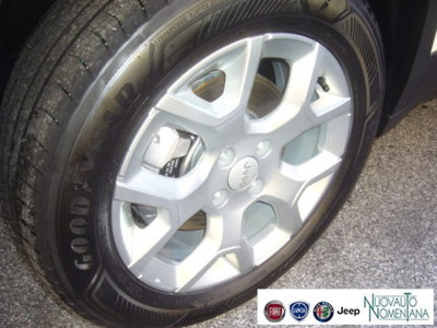 Jeep Avenger 1.2 turbo Altitude fwd 100cv (6)