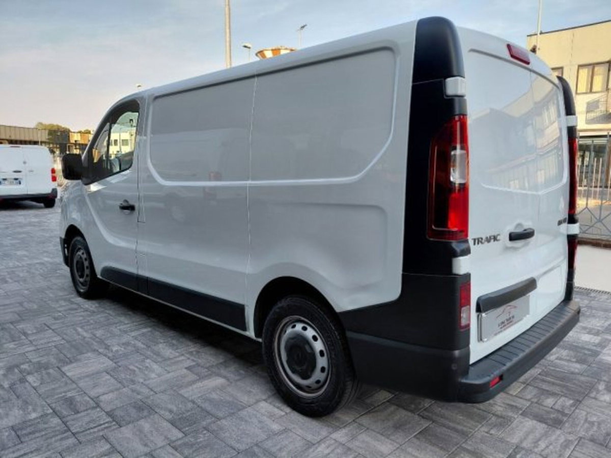 Renault Trafic Furgone BluedCi 110CV PC-TN Intens (4)