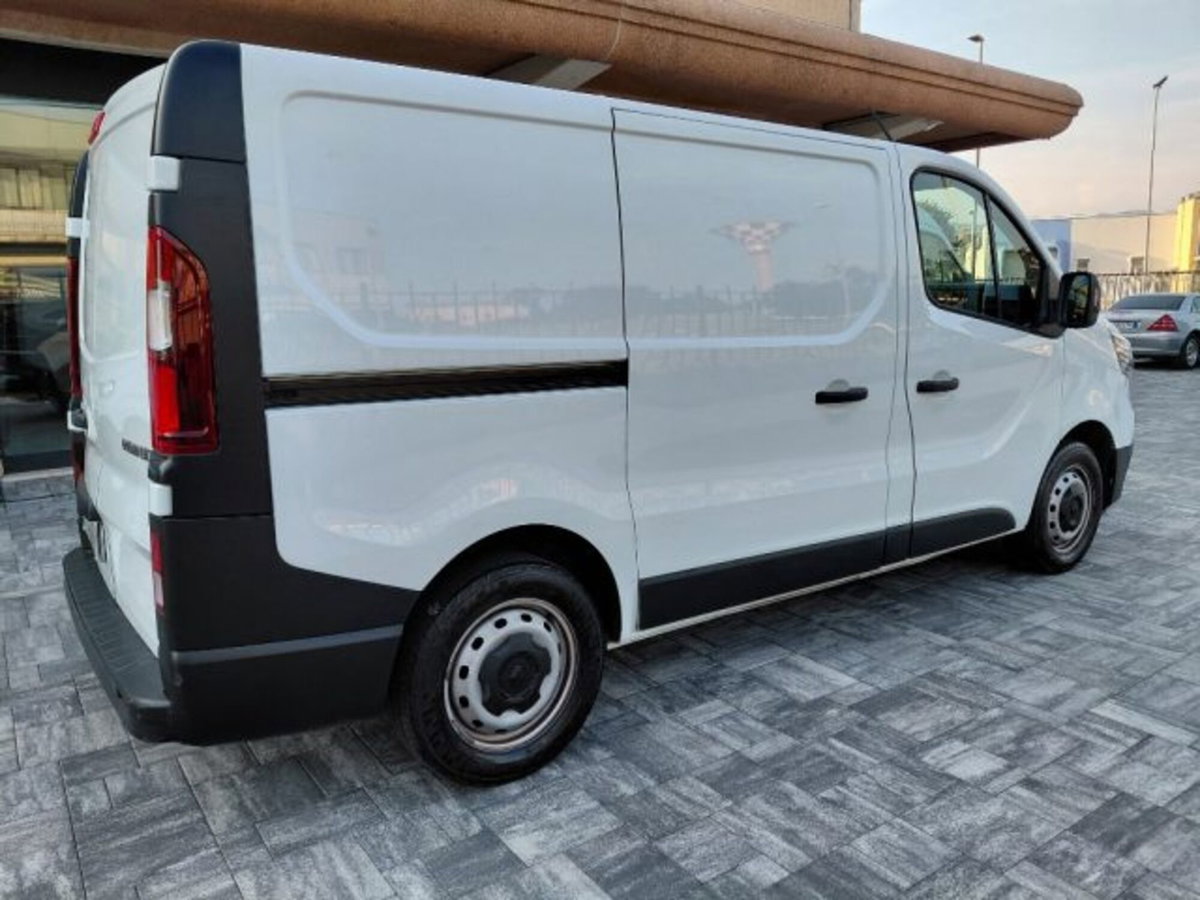 Renault Trafic Furgone BluedCi 110CV PC-TN Intens (6)