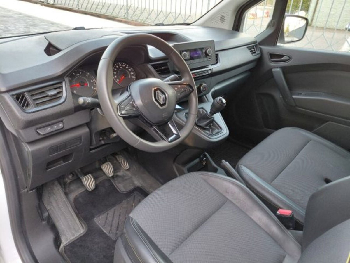 Renault Kangoo 1.5 dCi 95CV Van (10)