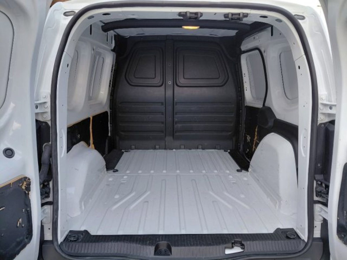 Renault Kangoo 1.5 dCi 95CV Van (9)