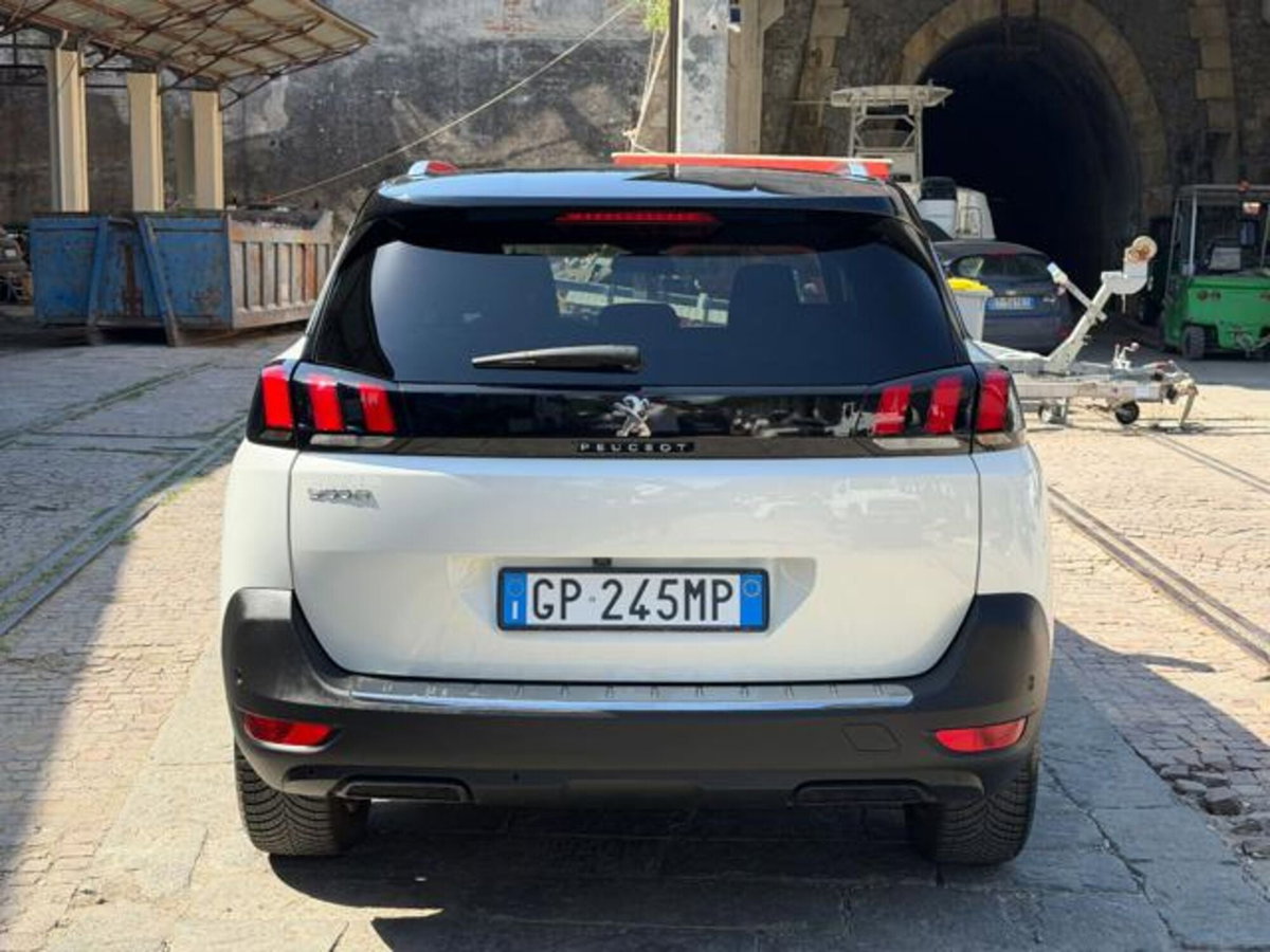 Peugeot 5008 1.5 bluehdi Allure Pack s&s 130cv eat8 (6)