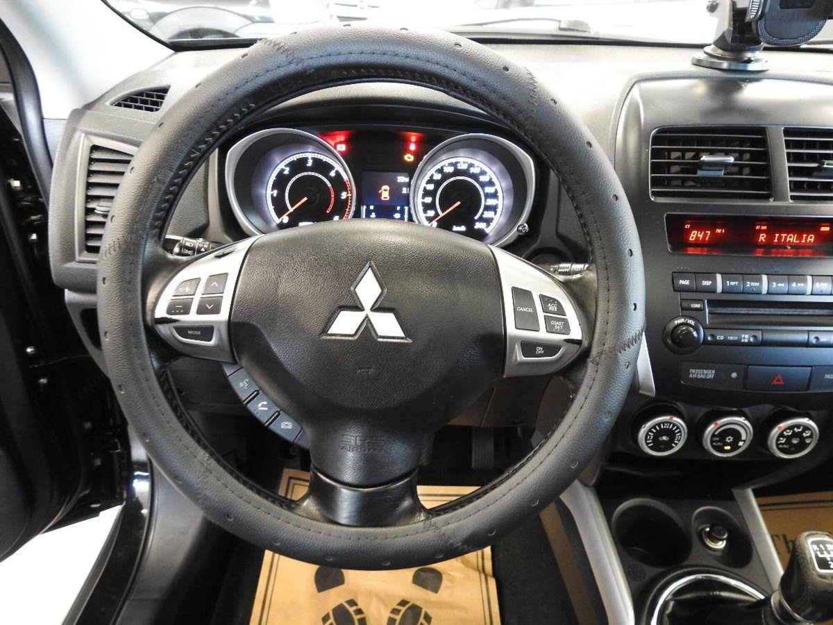 Mitsubishi ASX 1.8 DI-D 150 CV 4WD Intense Panoramic (19)