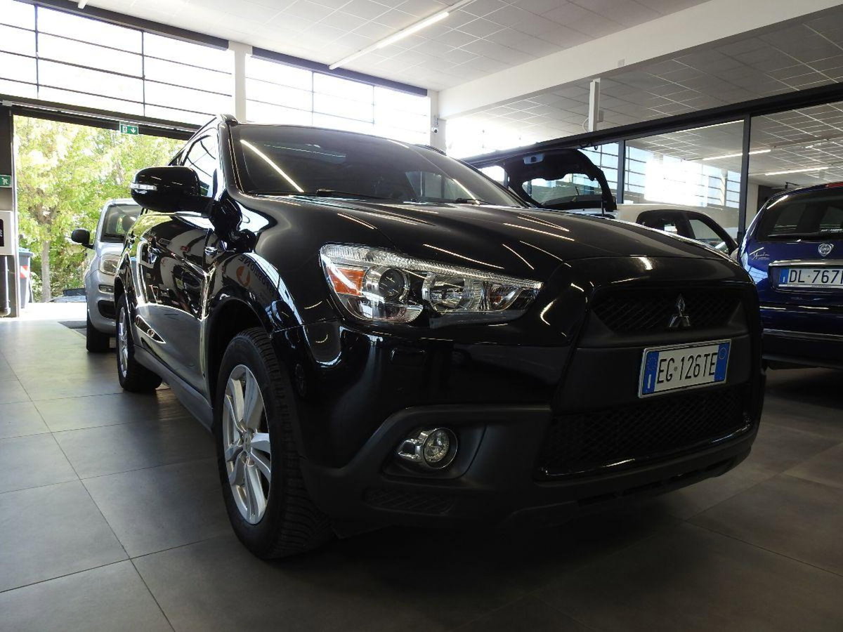 Mitsubishi ASX 1.8 DI-D 150 CV 4WD Intense Panoramic (6)