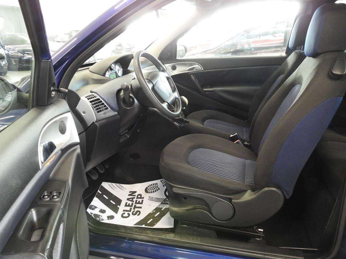 Lancia Ypsilon 1.2 New Oro (19)