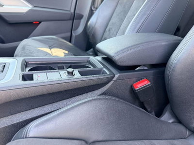 Audi Q3 Sportback 35 TDI S line edition (12)