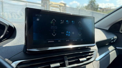 Peugeot 3008 BlueHDi 130 S&S EAT8 Allure Pack (11)