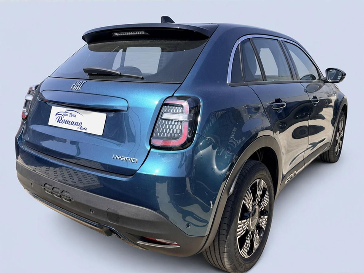 Fiat 600 1.2 hybrid 145cv auto (3)