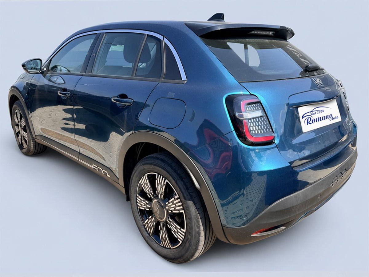 Fiat 600 1.2 hybrid 145cv auto (4)