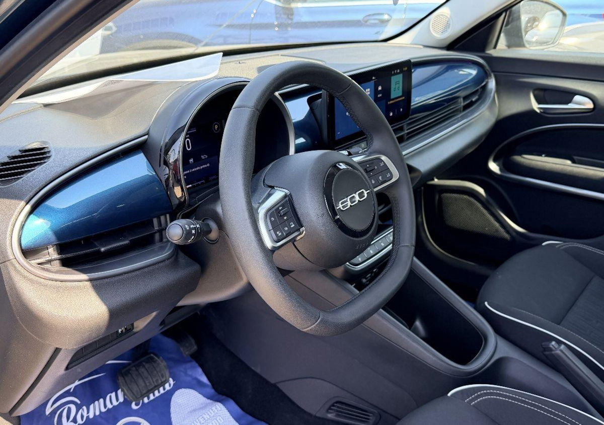 Fiat 600 1.2 hybrid 145cv auto (6)