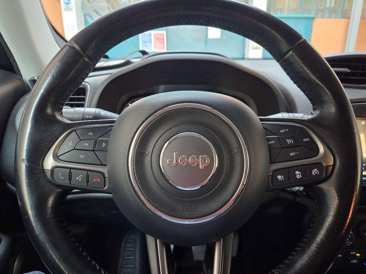 Jeep Renegade 1.6 Mjt 120 CV Limited (10)