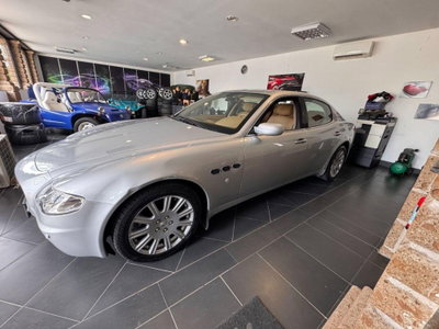 Maserati Quattroporte Quattroporte (2)