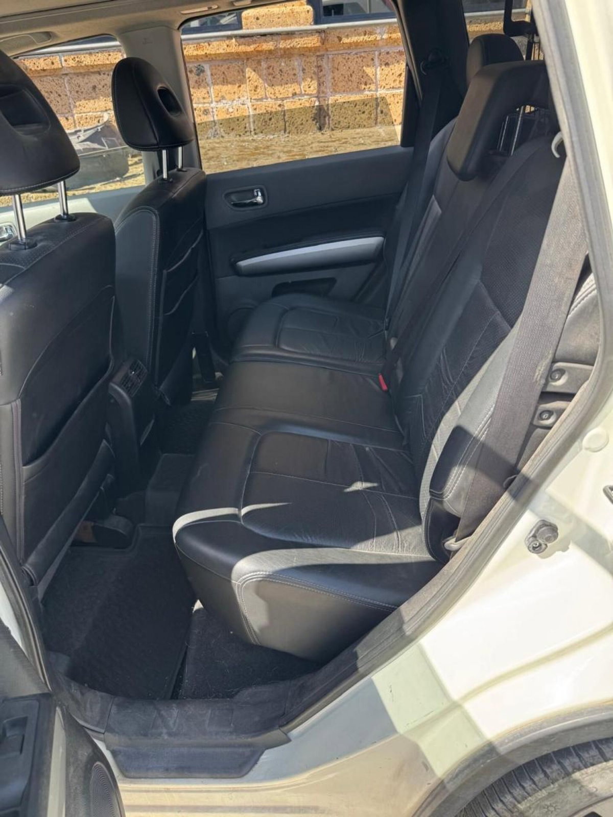 Nissan X-Trail 2.0 dCi 150CV LE (6)