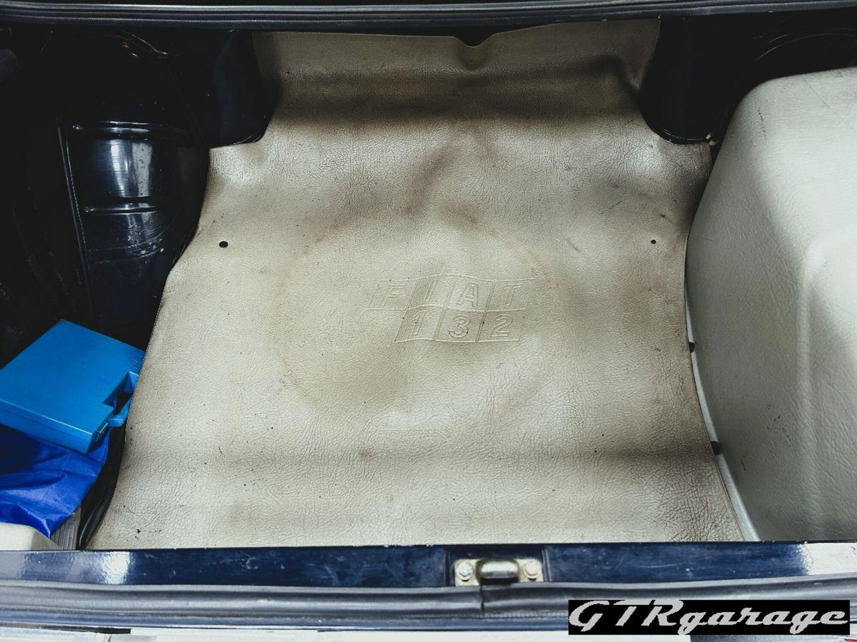 Fiat 132 1.6 (19)
