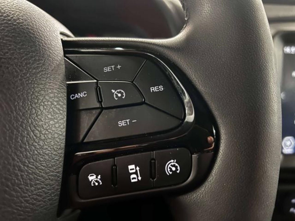 Jeep Renegade 1.3 T4 190CV PHEV 4xe AT6 Limited (15)