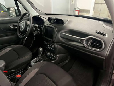 Jeep Renegade 1.3 T4 190CV PHEV 4xe AT6 Limited (5)