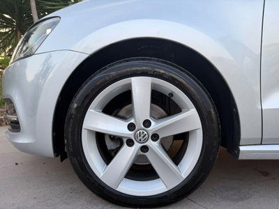 Volkswagen Polo 1.4 TDI 5p. Trendline BlueMotion Technology (16)