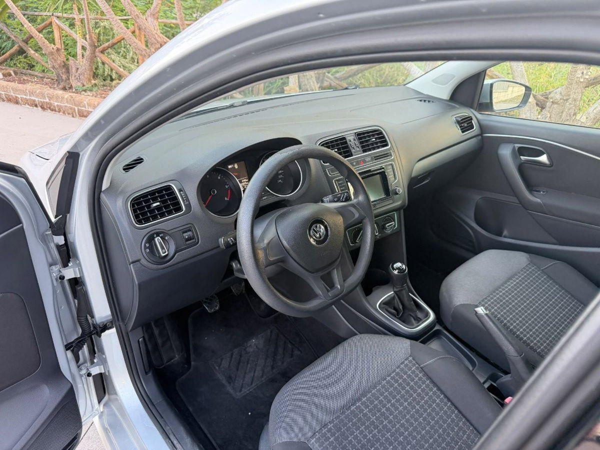 Volkswagen Polo 1.4 TDI 5p. Trendline BlueMotion Technology (6)