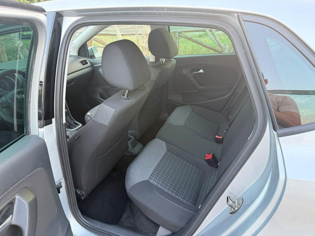Volkswagen Polo 1.4 TDI 5p. Trendline BlueMotion Technology (7)