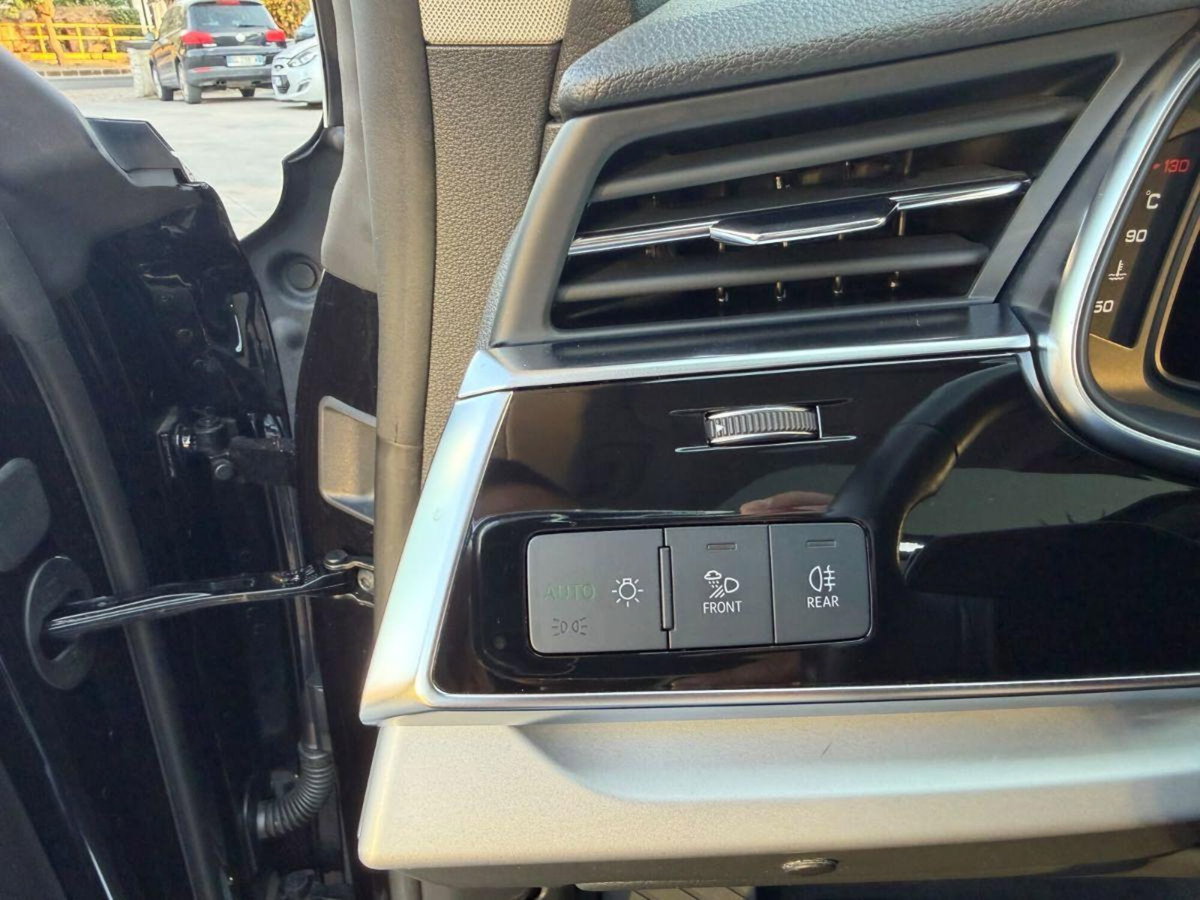 Audi Q8 Q8 50 TDI 286 CV quattro tiptronic Sport (13)