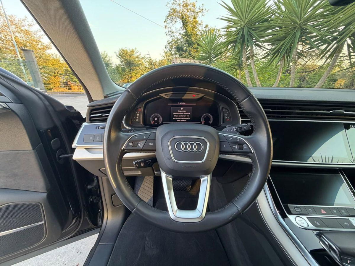 Audi Q8 Q8 50 TDI 286 CV quattro tiptronic Sport (16)