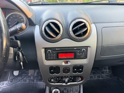 Dacia Duster 1.5 dCi 110CV 4x4 SL Delsey (11)