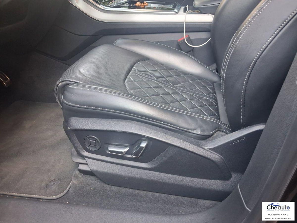 Audi Q8 Q8 50 TDI 286 CV quattro tiptronic Sport (14)