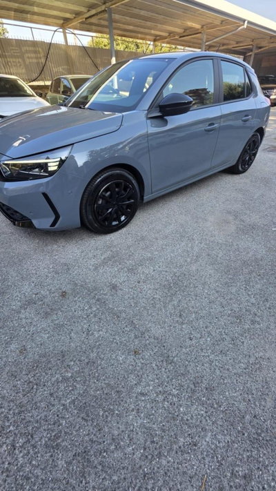 Opel Corsa 1.2 100 CV Edition (2)