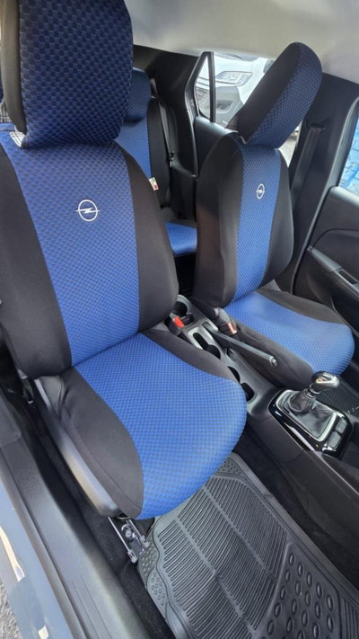 Opel Corsa 1.2 100 CV Edition (7)
