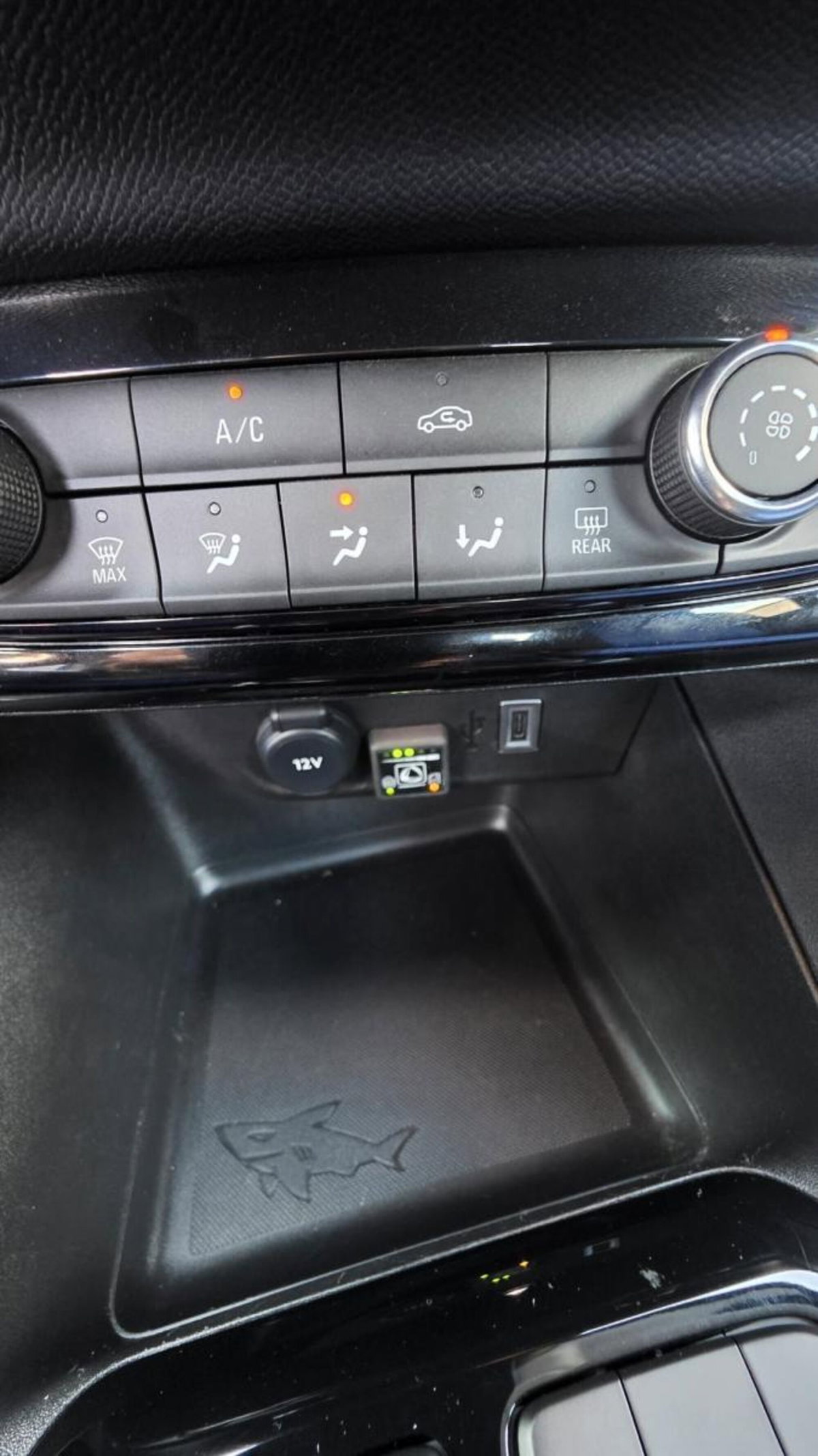 Opel Corsa 1.2 100 CV Edition (9)