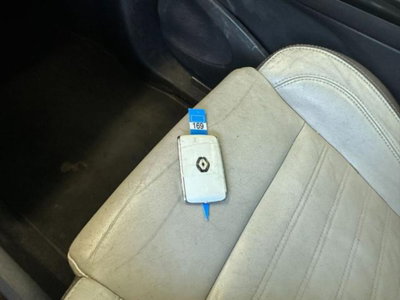 Renault Espace dCi 160CV EDC Energy Executive 4Control (17)