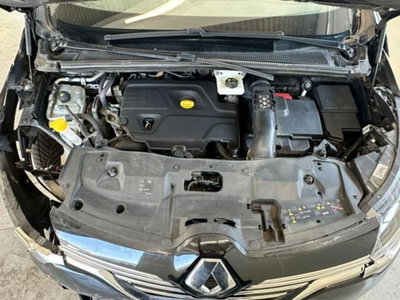 Renault Espace dCi 160CV EDC Energy Executive 4Control (9)