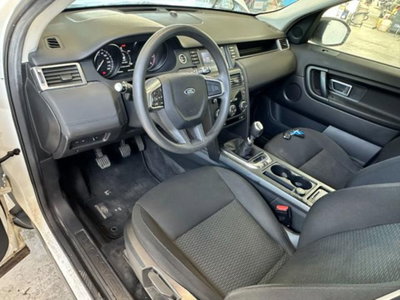 Land Rover Discovery Sport 2.0 eD4 150 CV 2WD Pure (12)