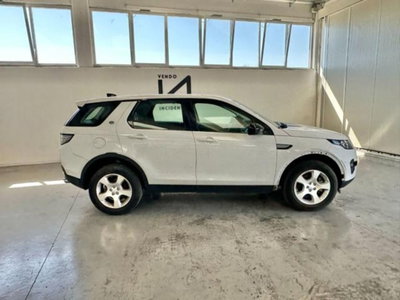 Land Rover Discovery Sport 2.0 eD4 150 CV 2WD Pure (8)
