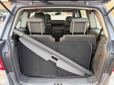 Opel Zafira 1.6 16V Twinport Cosmo (11)