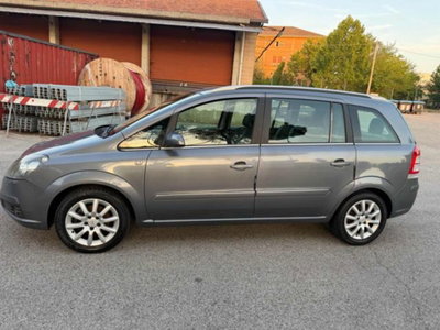 Opel Zafira 1.6 16V Twinport Cosmo (4)