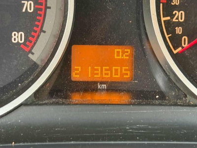 Opel Zafira 1.6 16V Twinport Cosmo (5)