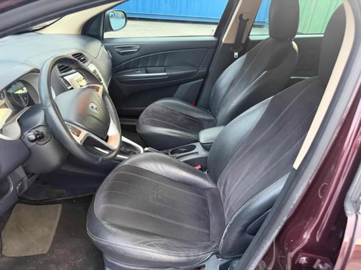 Lancia Delta 1.6 MJT DPF Platino (8)