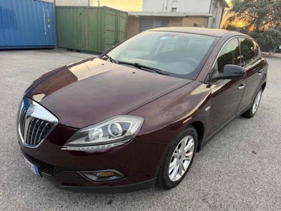 Lancia Delta 1.6 MJT DPF Platino (2)