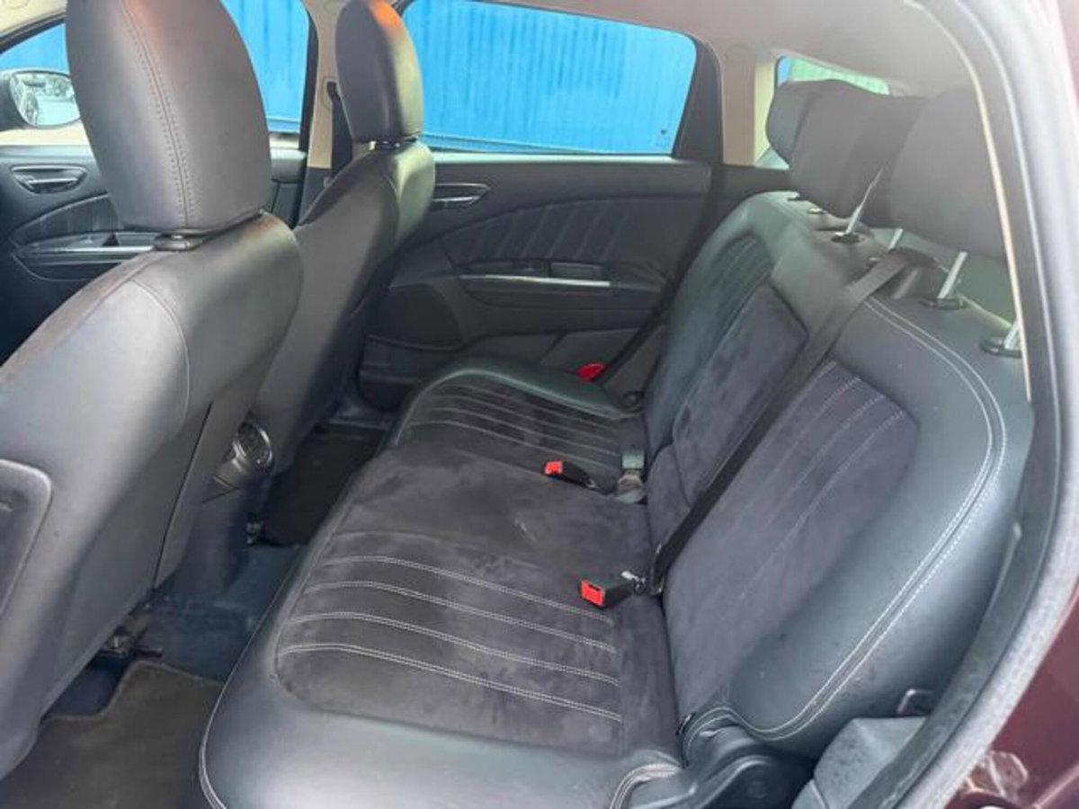 Lancia Delta 1.6 MJT DPF Platino (12)