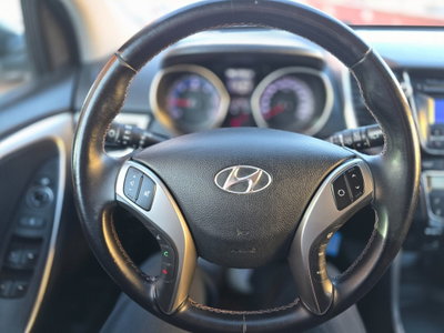 Hyundai i30 Station Wagon 1.6 CRDi Comfort (10)