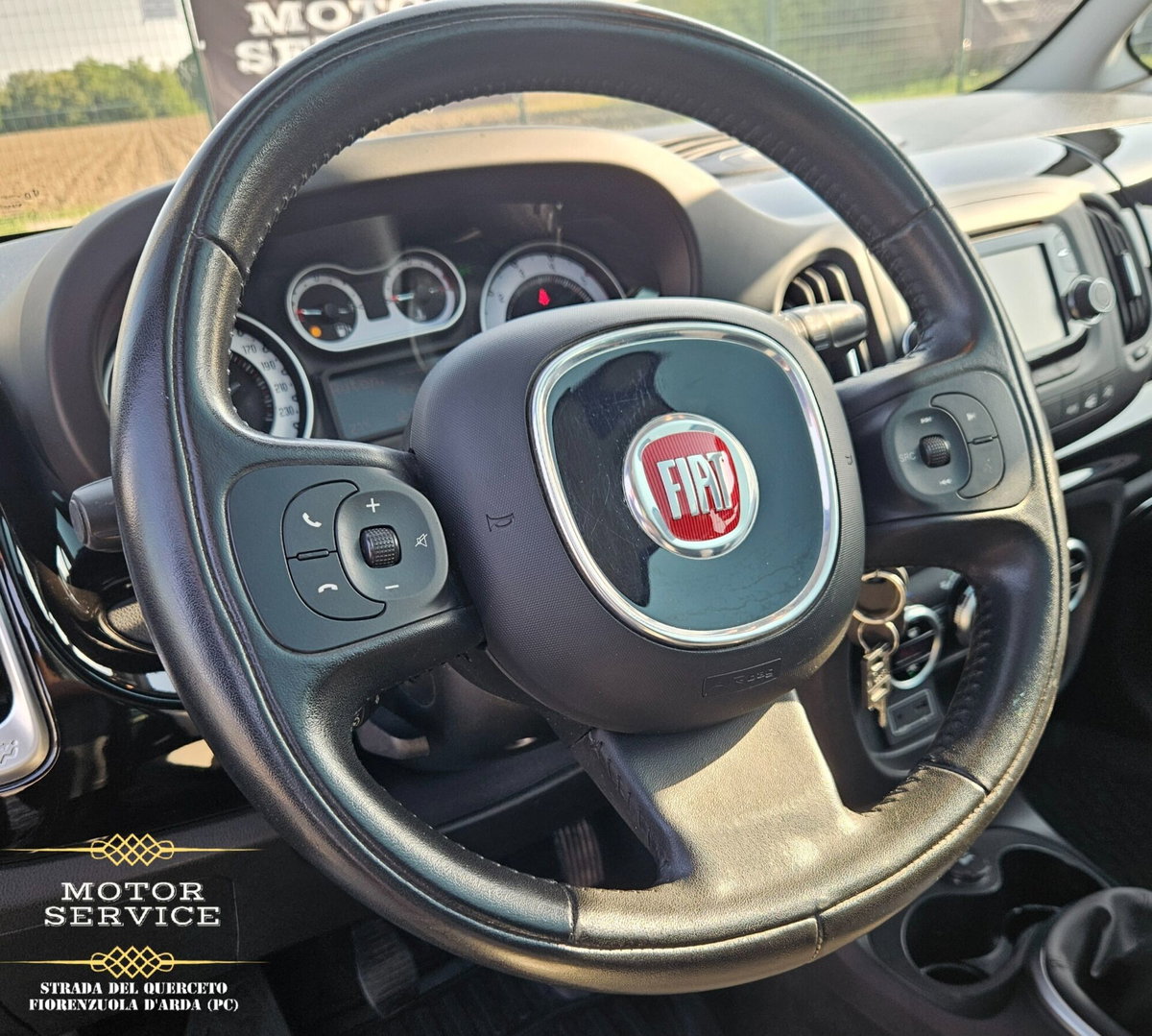 Fiat 500L 1.6 Multijet 120 CV Trekking (15)