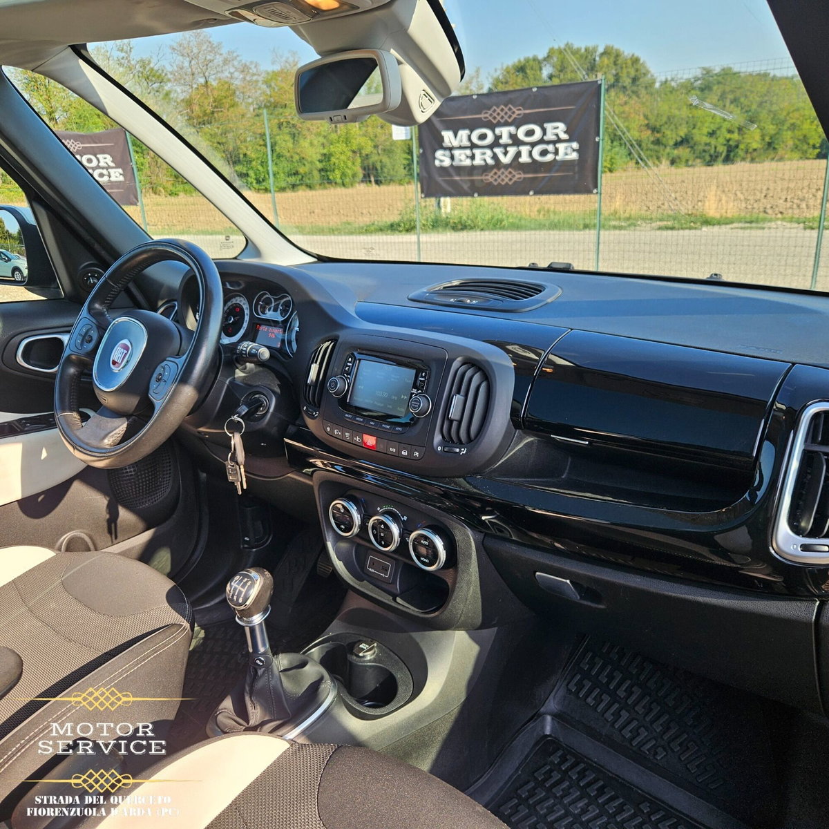 Fiat 500L 1.6 Multijet 120 CV Trekking (17)