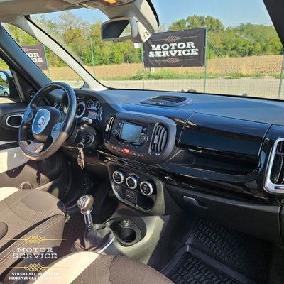 Fiat 500L 1.6 Multijet 120 CV Trekking (17)