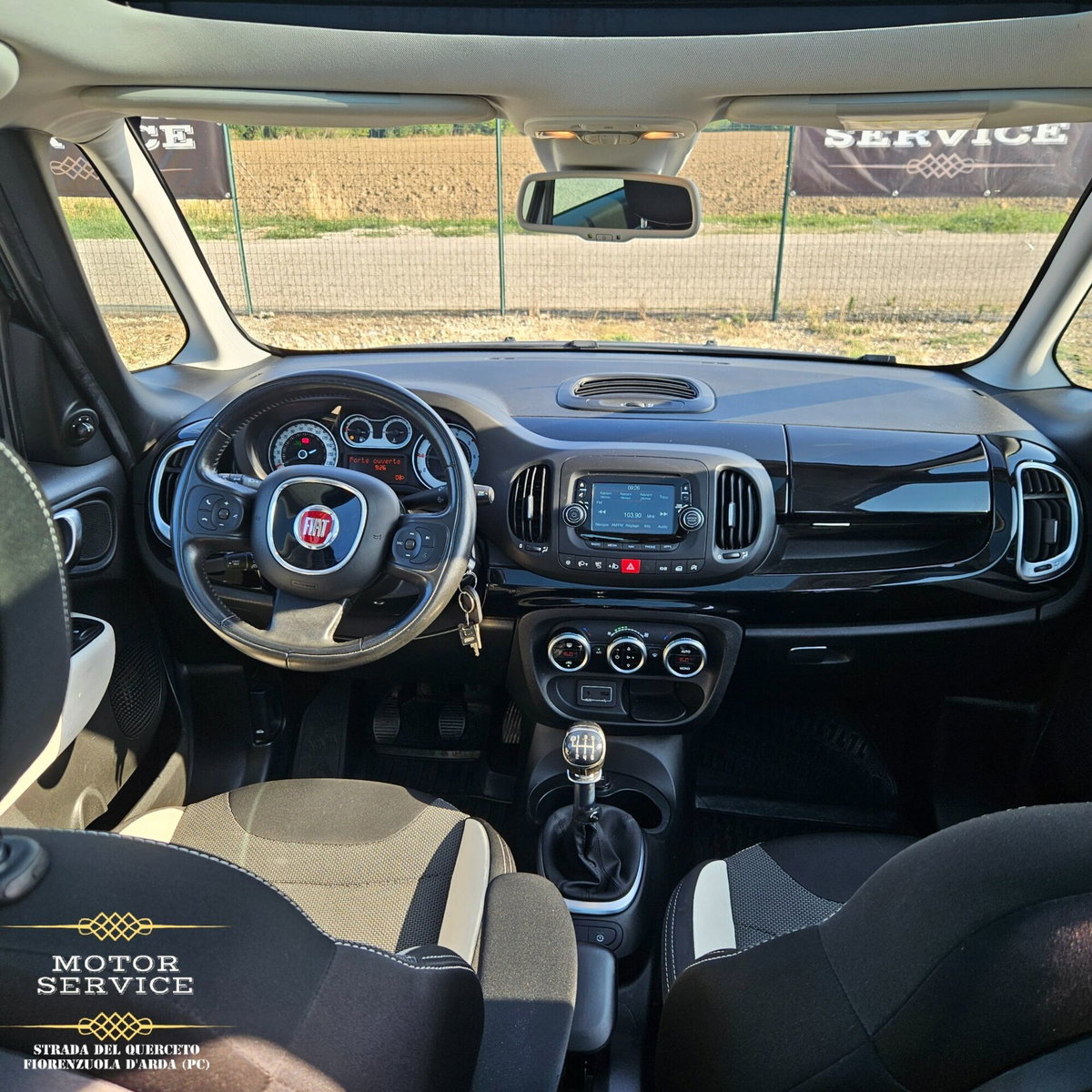 Fiat 500L 1.6 Multijet 120 CV Trekking (19)