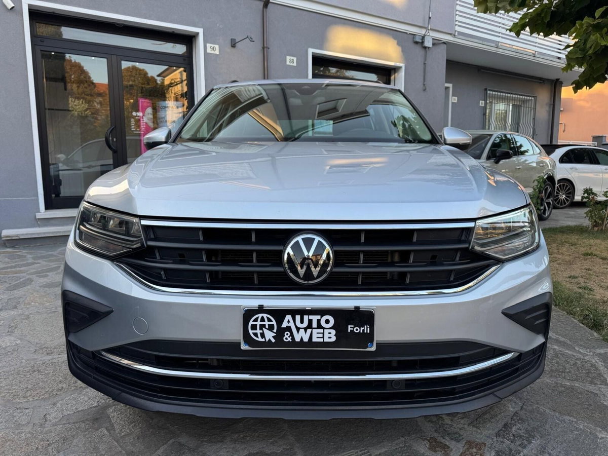 Volkswagen Tiguan 2.0 TDI 150 CV SCR DSG Life (4)