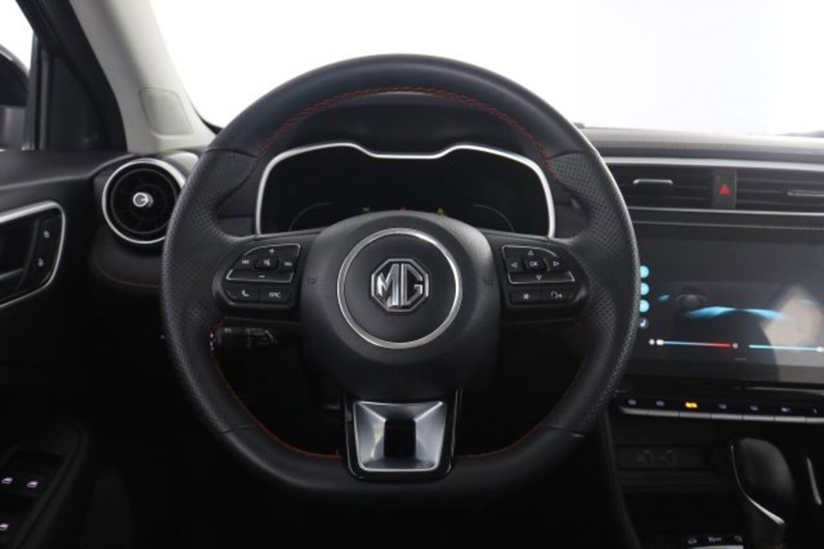 Mg ZS (2021-->) ZS 1.0T-GDI aut. Comfort (5)